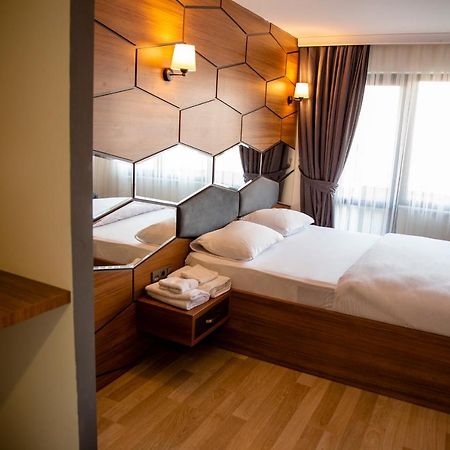 F & B Suite Estambul Exterior foto